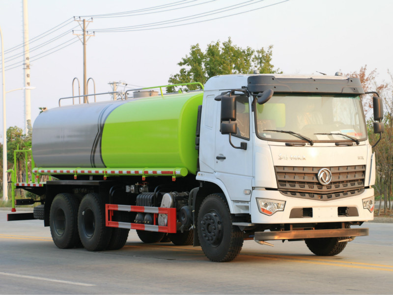 东风专底D3L后双桥20方洒水车